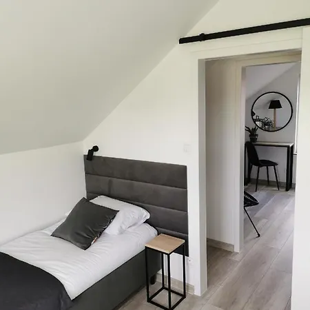 別荘 Zakatek Slajszewo